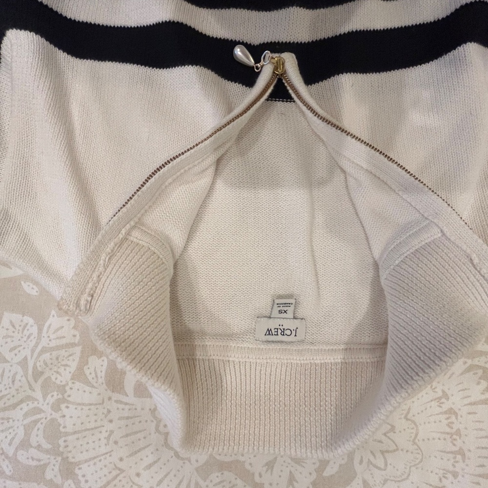 Jcrew half zip sweater black & White XS - Picture 4 of 4